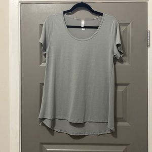 LulaRoe Grey short sleeve top